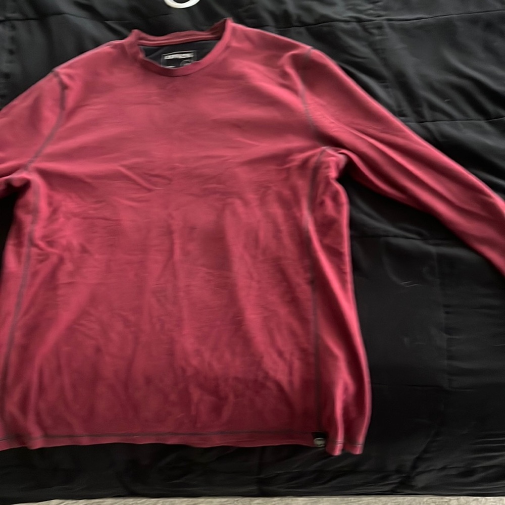 Express men’s long sleeve tee (large)